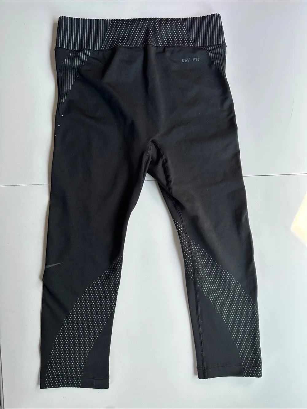 Nike pro hypercool